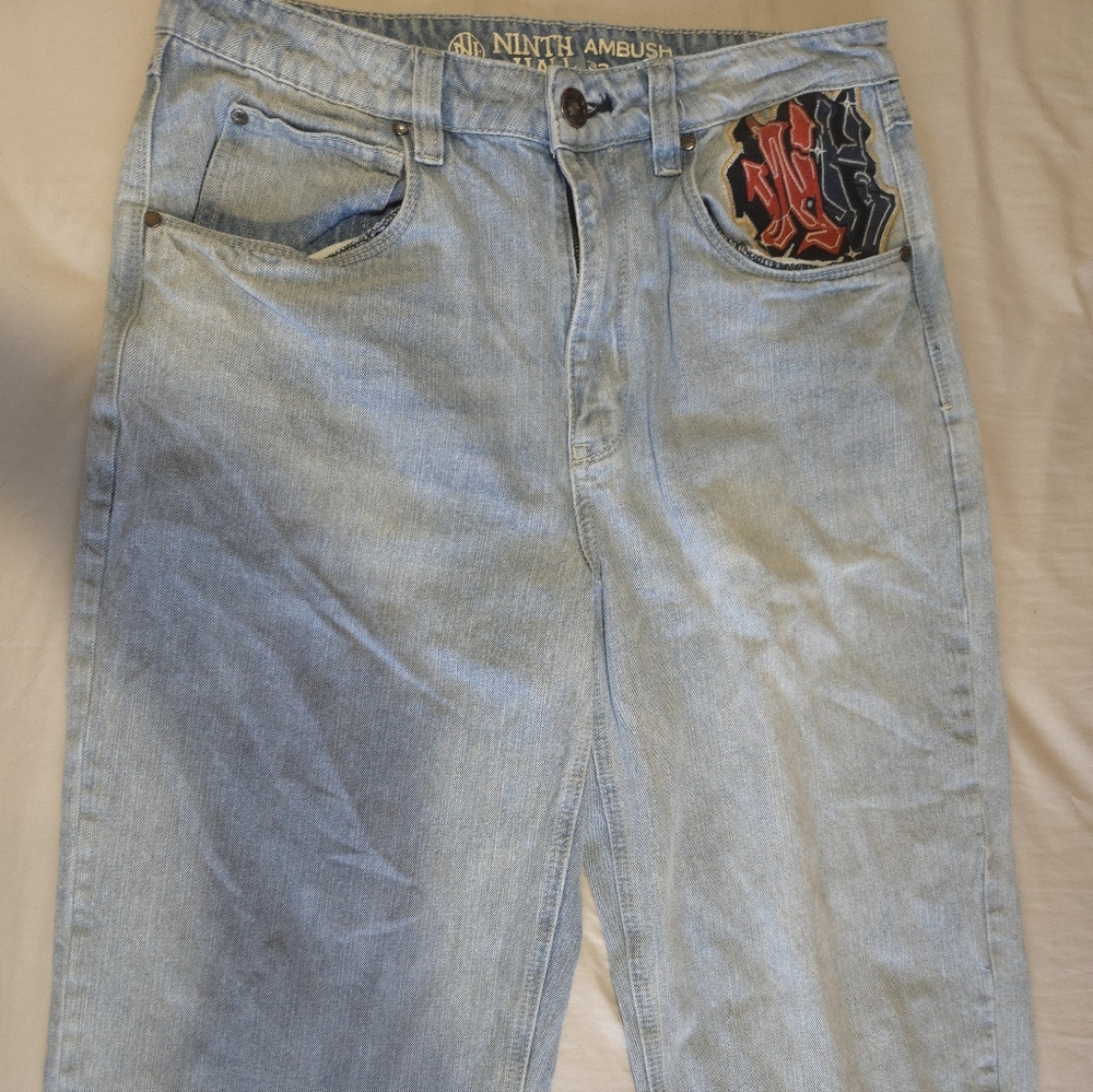 Zumiez Light Wash Relaxed Jeans with Embroidered Detail